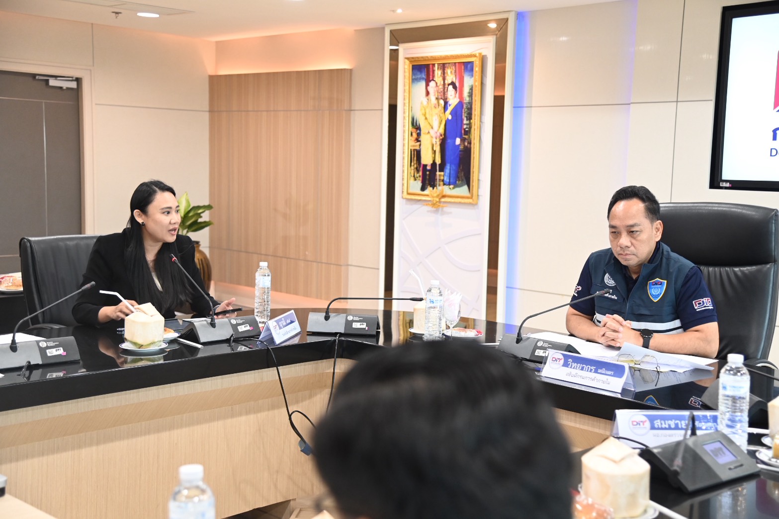 ข่าวเลขที่ 39/2569 DIT ลุย 4 แผนเร่งด่วน ช่วยผู้ประสบภัยน้ำท่วมใต้ พร้อมขอประชาชนอย่ากักตุน–กำชับร้านค้าห้ามขายเกินราคาเด็ดขาด (24 พฤศจิกายน 2568)