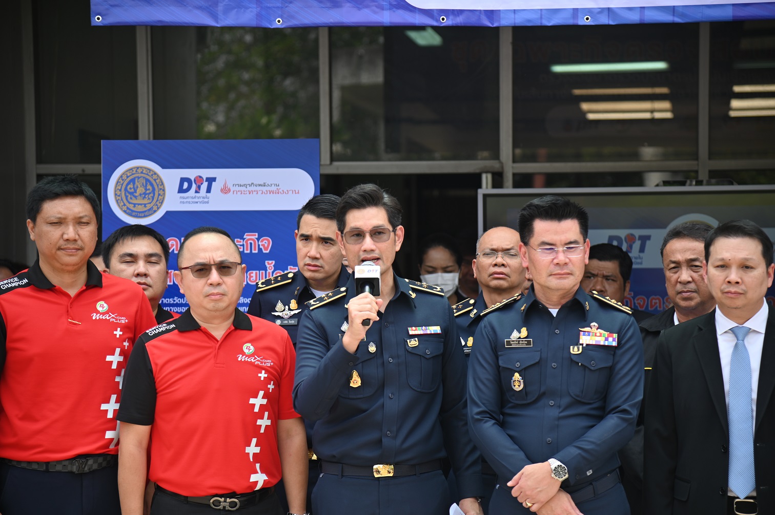 พาณิชย์จับมือพลังงาน มหาดไทย ระดมตรวจสอบหัวจ่ายน้ำมันช่วงสงกรานต์