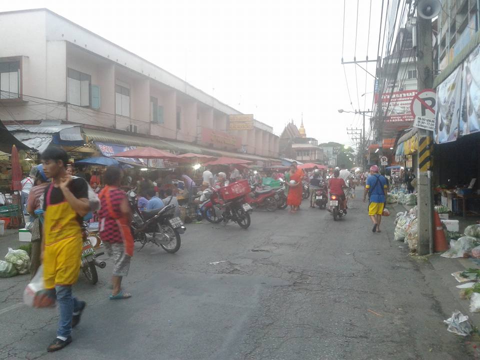 23019_รอบตลาด.jpg