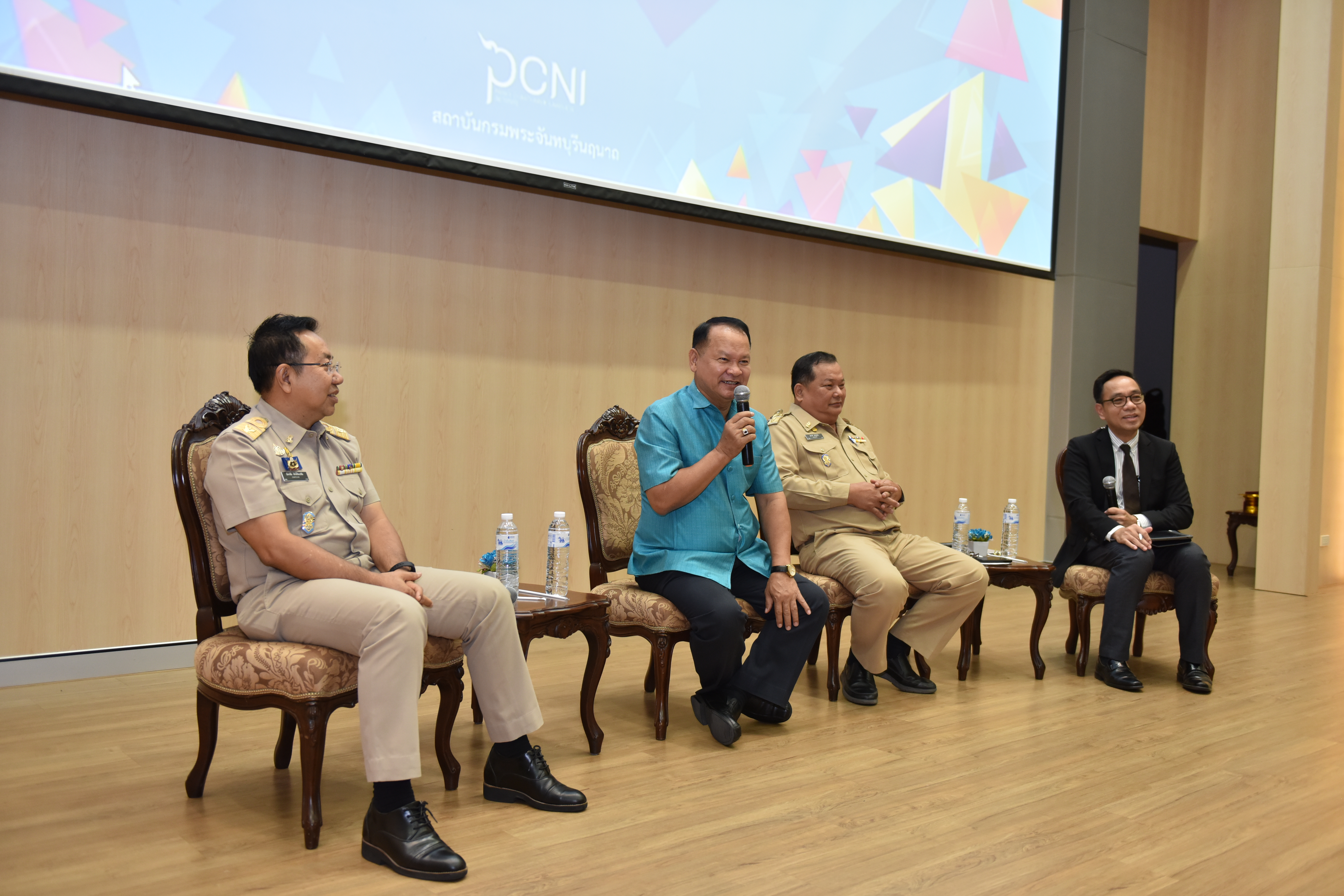 อธิบดีกรมการค้าภายใน ร่วมเสวนางาน “ร้อยเรียงประสบการณ์บอกผ่านเป็นเรื่องเล่า ปี 5”