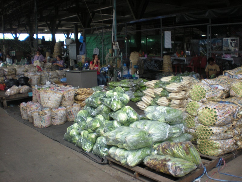 22117_ขายส่งผัก.JPG