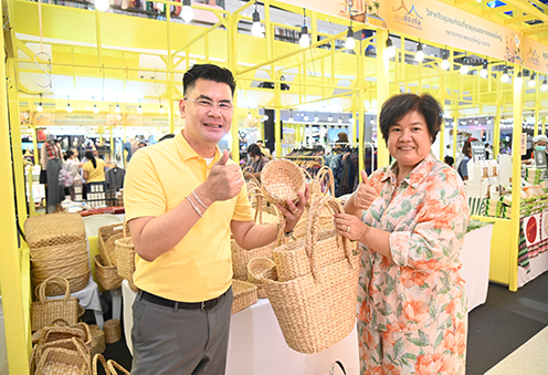 กรมการค้าภายใน จัดงาน "VILLAGE TO TOWN 2024 By DIT" ตลาดชุมชนกลางกรุงบุกเมืองพบของดี ของอร่อยจากทั่วประเทศ