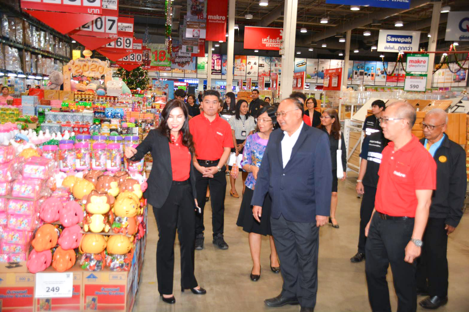การตรวจสอบรักษาความเป็นธรรมทางการค้าช่วงเทศกาลคริสต์มาสและเทศกาลปีใหม่ และมหกรรมลดราคาสินค้า “พาณิชย์ ลดปัง ข้ามปี New Year Grand Sale” 