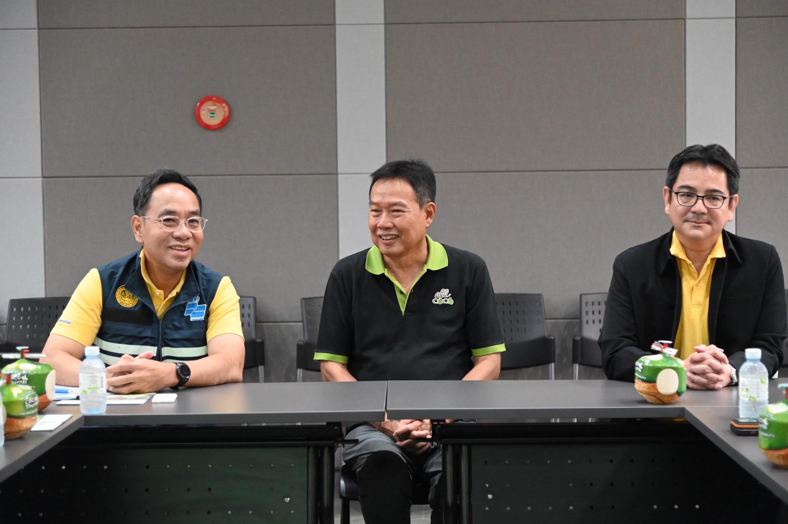 กรมการค้าภายใน หนุน บจ. เค เฟรช เพิ่มมูลค่ามะพร้าวน้ำหอมไทยผ่านนวัตกรรม