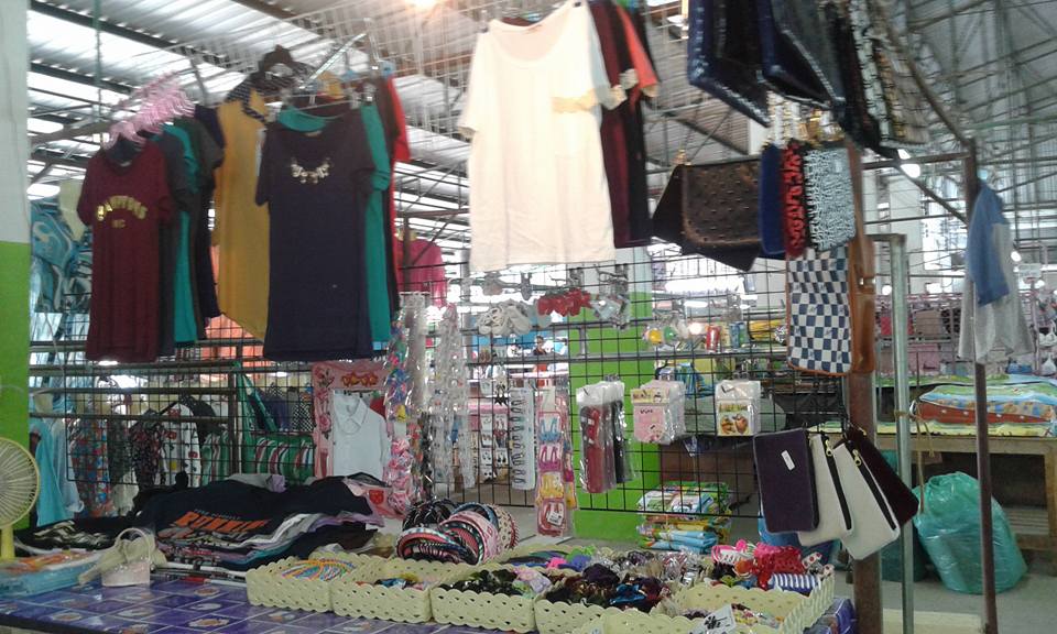 23512_เสื้อผ้า.jpg