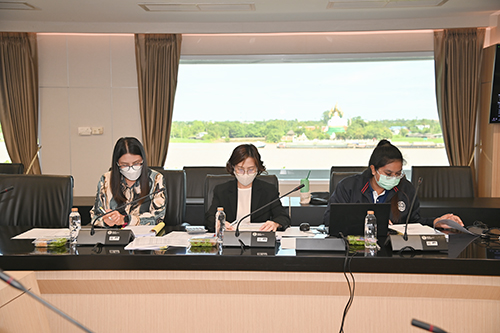 พาณิชย์พิจารณาชดเชยดอกเบี้ยข้าวโพดเลี้ยงสัตว์