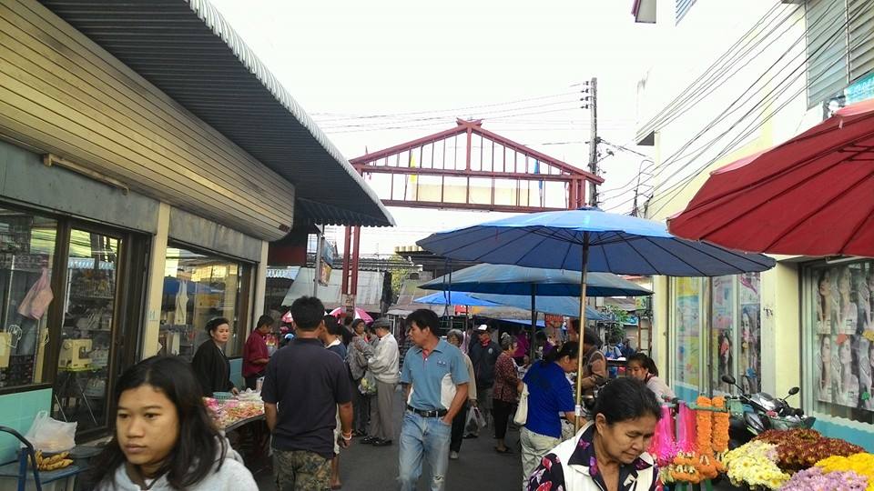 23176_ทางเข้าตลาด.jpg
