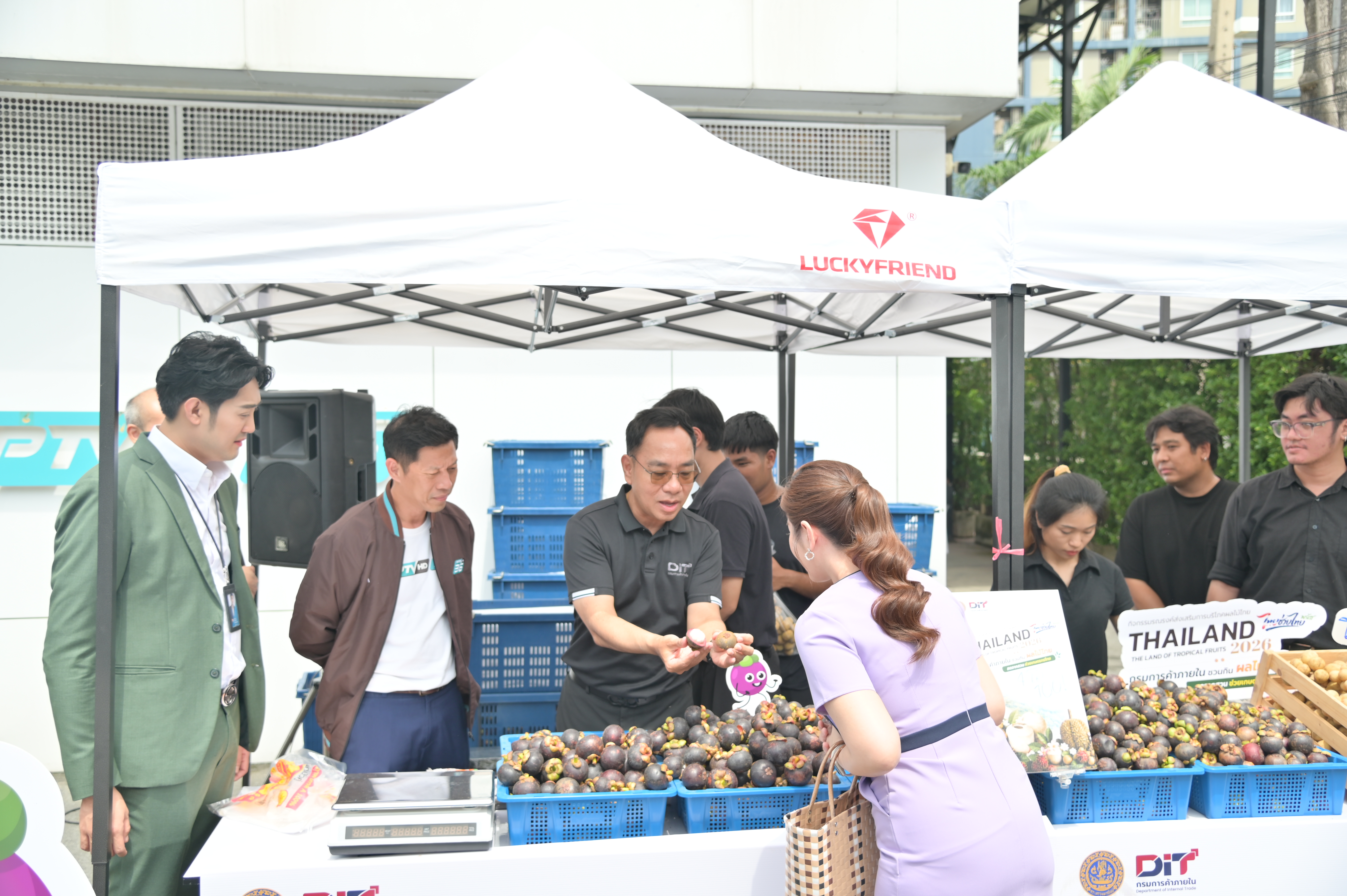DIT ประชาสัมพันธ์กิจกรรมรณรงค์บริโภคผลไม้  Thailand The Land of Tropical Fruits  ณ สถานีโทรทัศน์
