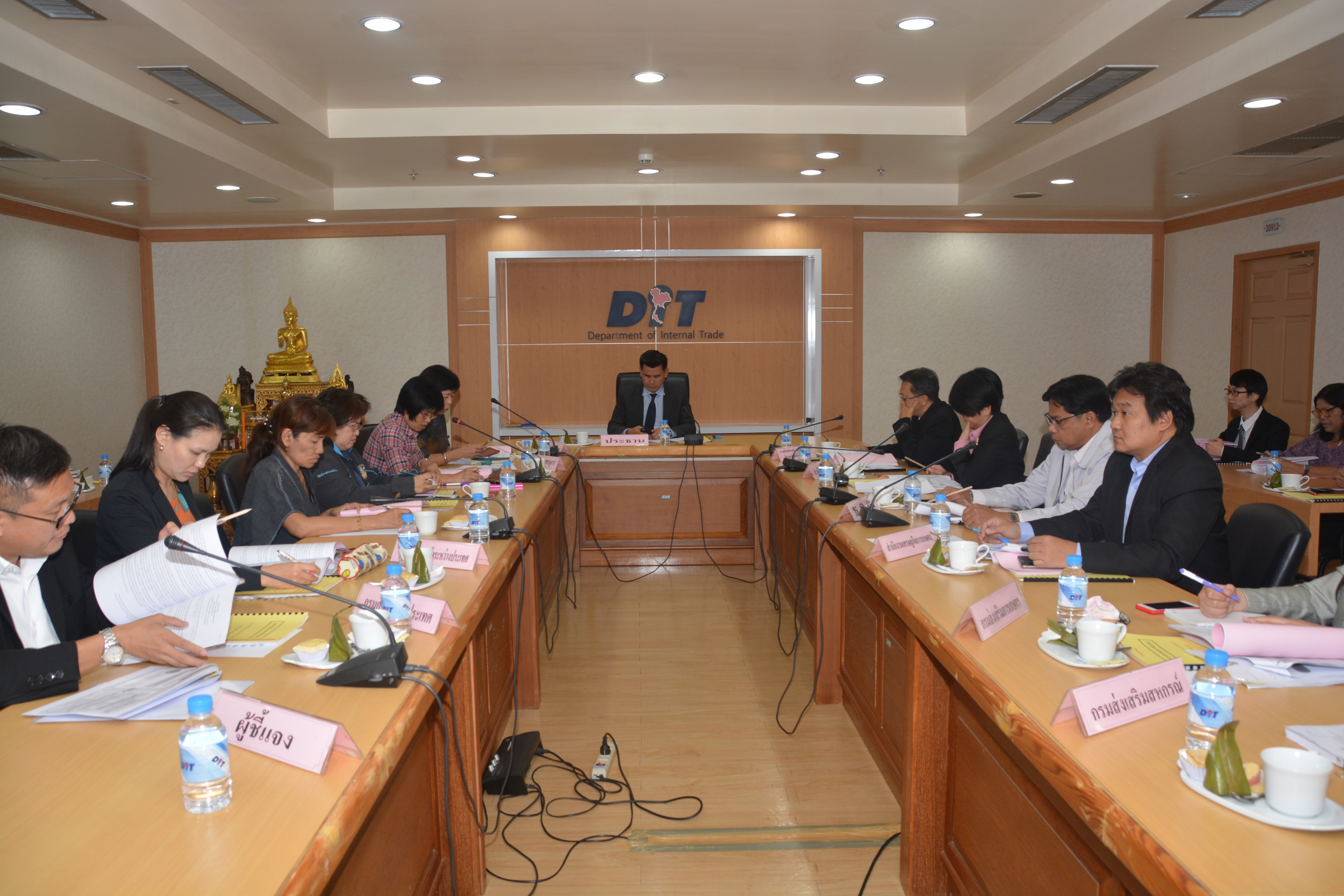 ประชุมคณะอนุกรรมการกลั่นกรองเรื่องเสนอคณะกรรมการบริหารกองทุนรวมเพื่อช่วยเหลือเกษตรกร ครั้งที่ 4/2562