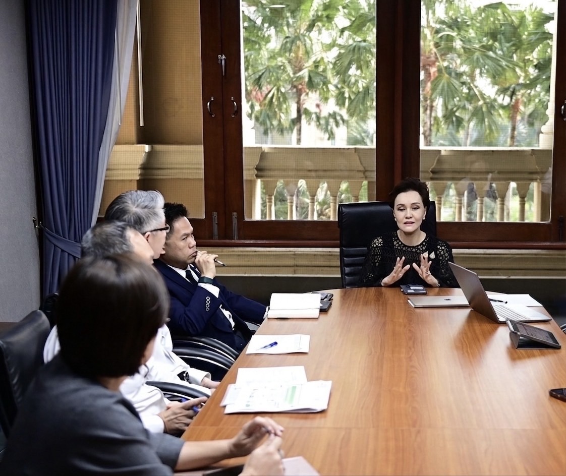 ข่าวเลขที่ 108/2569 ศุภจี-วราวุธ หารือแก้วิกฤตเม็ดพลาสติก คุมต้นทางสินค้า-ดันรีไซเคิล ตั้งทีมเฉพาะกิจรับสถานการณ์ตะวันออกกลางผันผวน (8 เมษายน 2569)