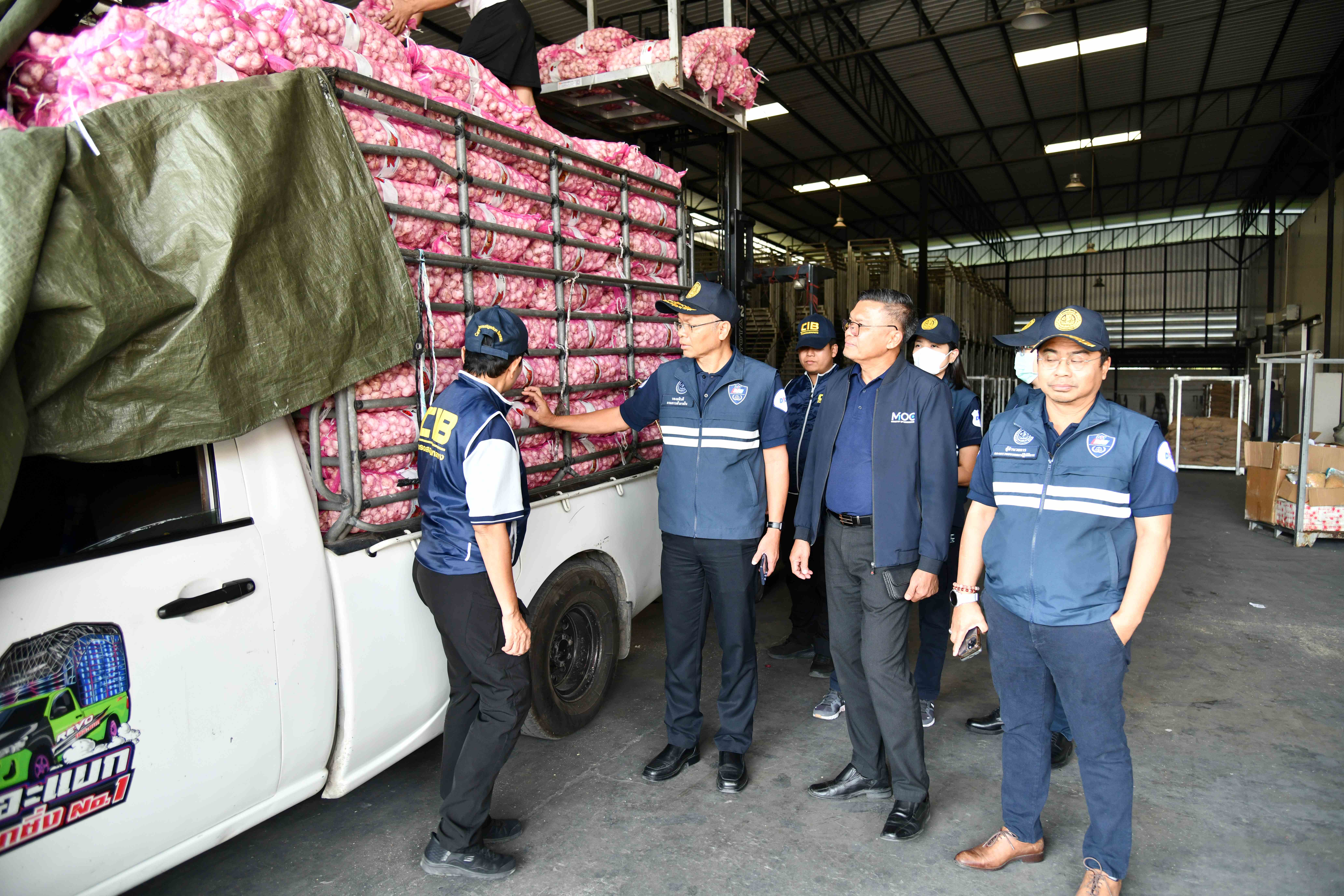 กรมการค้าภายในจับตาตรวจเข้ม การขนย้ายสินค้าเกษตรและพืชหัวรักษาความเป็นธรรมให้เกษตรกร