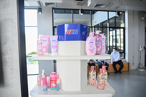 พาณิชย์เยี่ยมชมโรงงาน Neo Factory