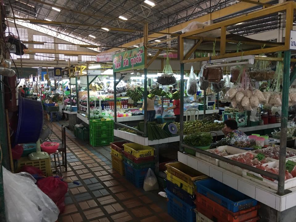 21812_ภายในตลาด 1.jpg