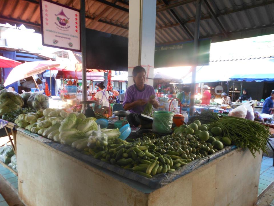 23432_แผงค้า ผัก.jpg