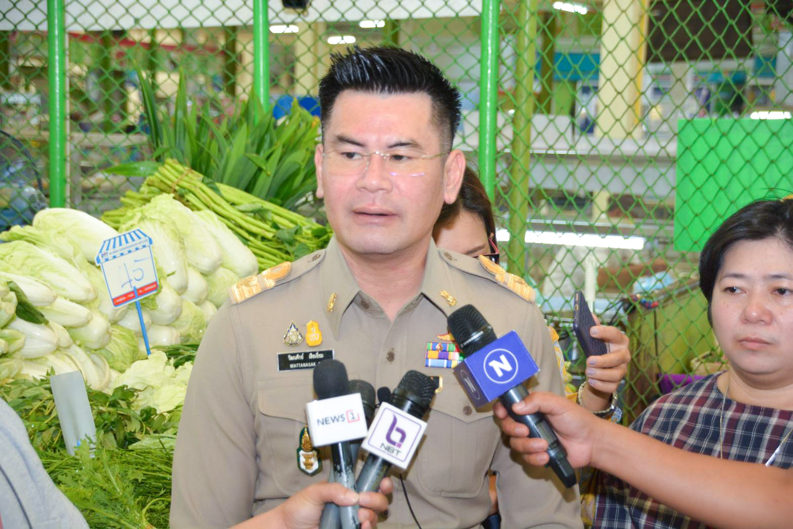 อธิบดีกรมการค้าภายในตรวจติดตามสถานการณ์ราคาผักสดในช่วงเทศกาลกินเจ