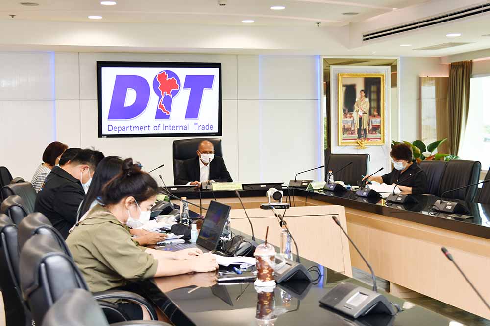 รองอธิบดีประชุมคณะทำงาน ขับเคลื่อนการส่งออกผลไม้