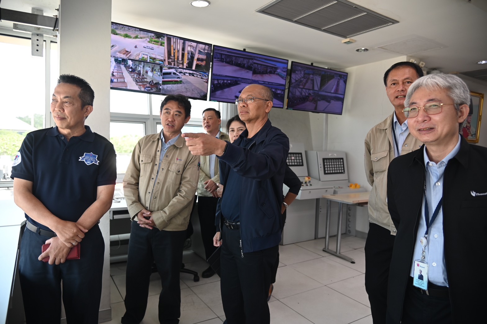 กรมการค้าภายในลงพื้นที่ชลบุรี ตรวจสอบสถานีบริการน้ำมันที่เข้าร่วมโครงการ “หัวจ่ายเชื้อเพลิงมาตรฐาน” สร้างความเชื่อมั่นผู้บริโภค