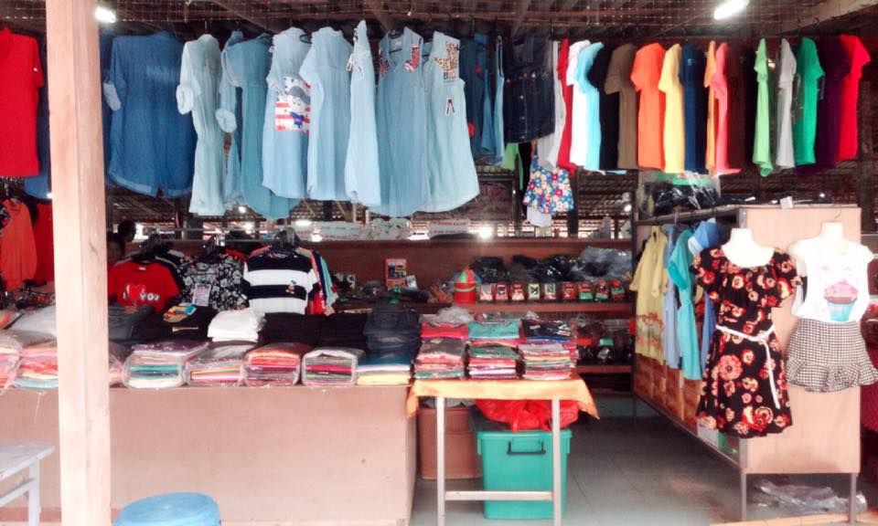 45290_แผงค้า เสื้อผ้า.jpg