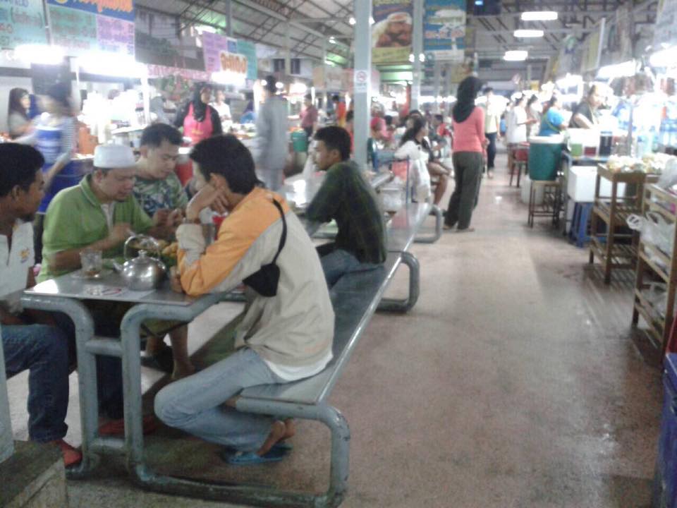 44371_ภายในศูนย์อาหาร.jpg