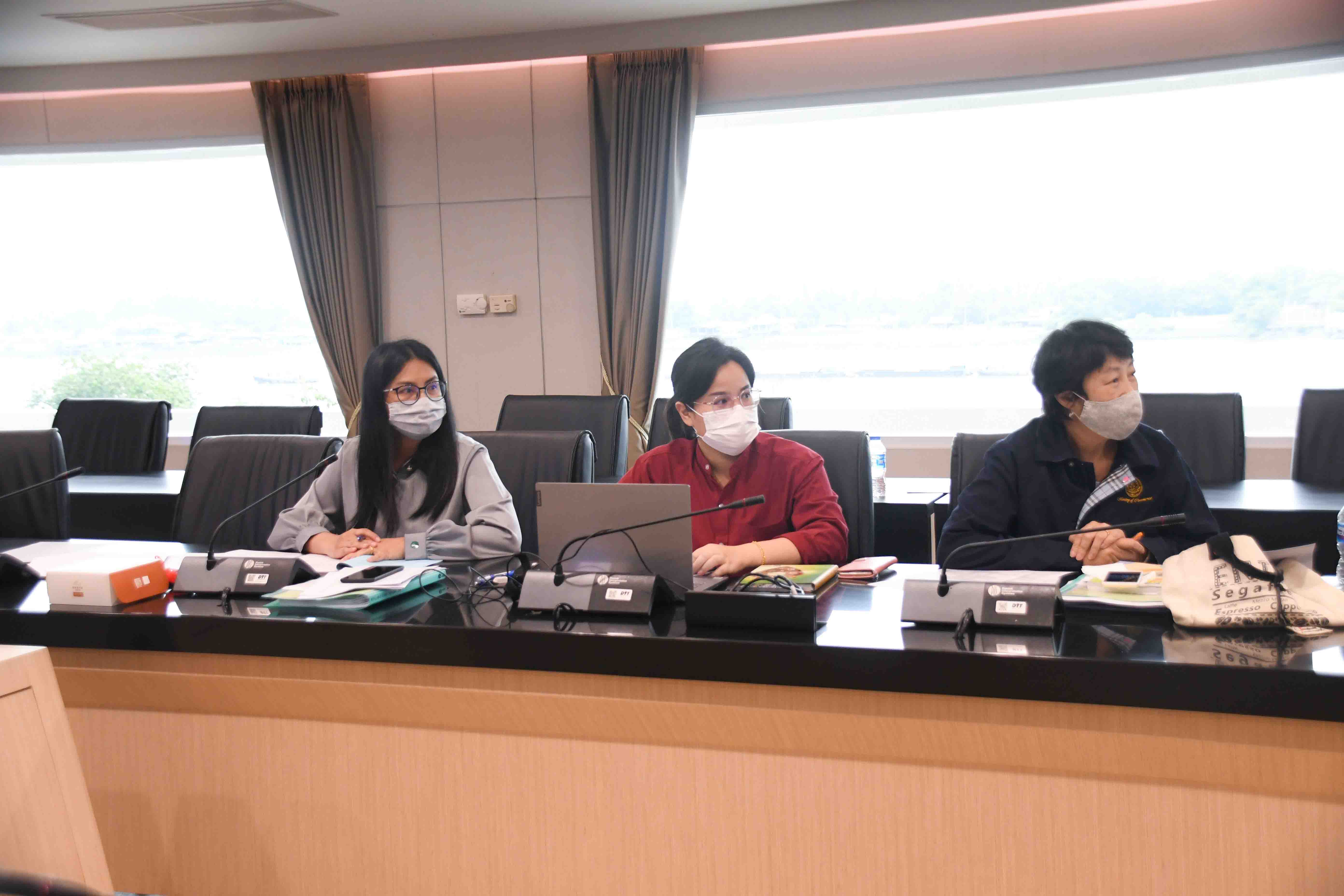 การประชุมคณะอนุกรรมการกำกับดูแลและกำหนดเกณฑ์กลางอ้างอิง โครงการประกันรายได้เกษตรกรผู้ปลูกมันสำปะหลัง ครั้งที่ 4/2564