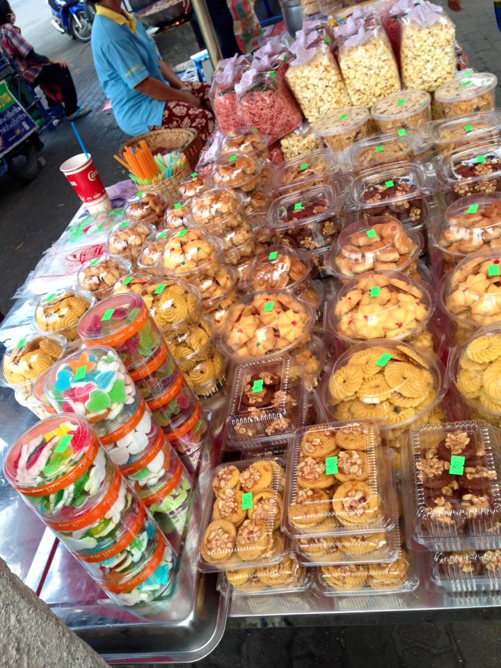 22568_แผงค้า ขนมหวาน.jpg