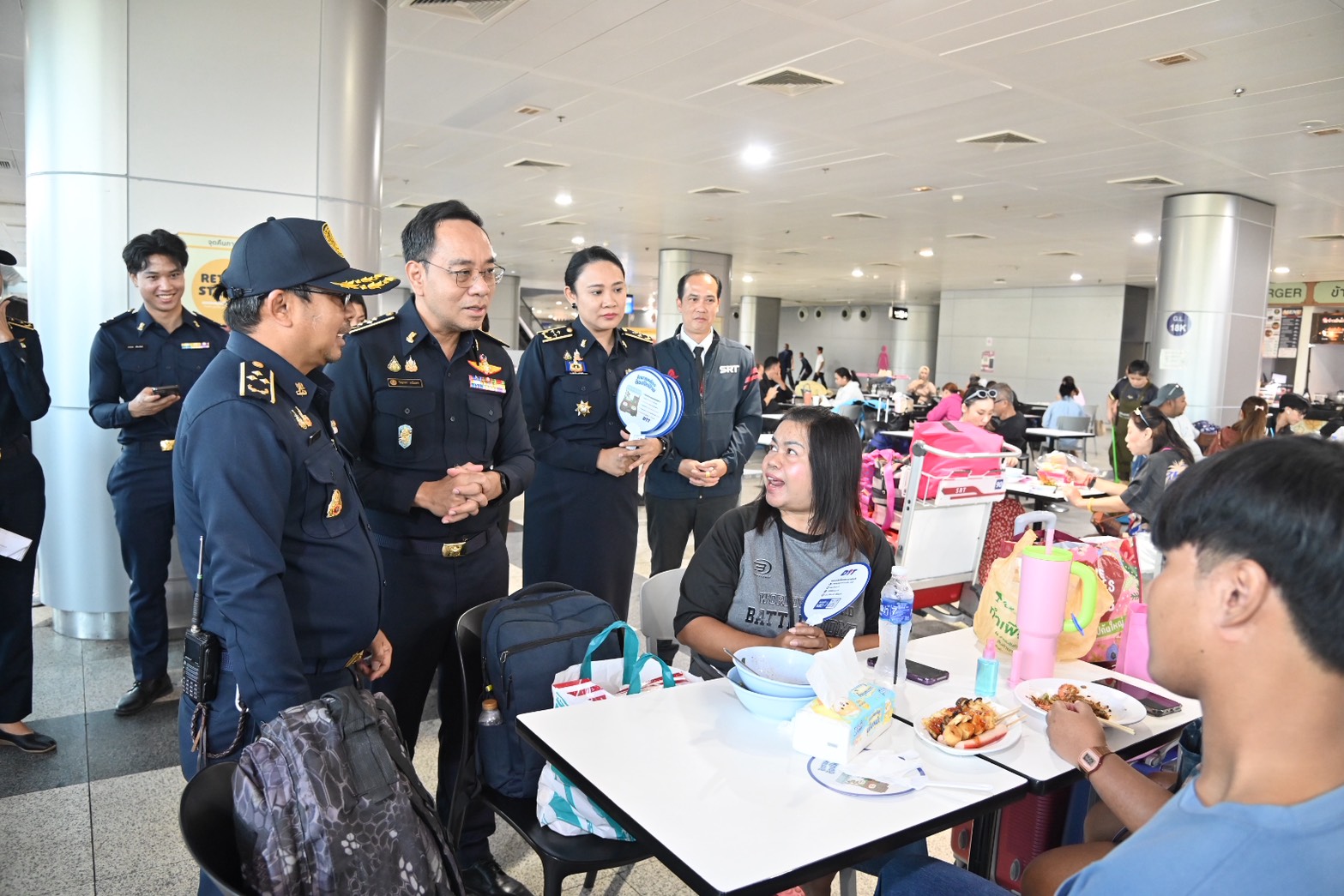 'พาณิชย์' ปูพรมตรวจเข้มช่วงปีใหม่ ตรวจเครื่องชั่ง-หัวจ่ายน้ำมัน-ป้ายราคา สนามบิน สถานีขนส่ง สร้างความเชื่อมั่นประชาชน