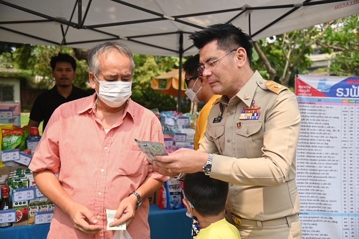 นำมะนาวสด-มะนาวผง ขายผ่านโมบายธงฟ้า ลดค่าครองชีพประชาชน