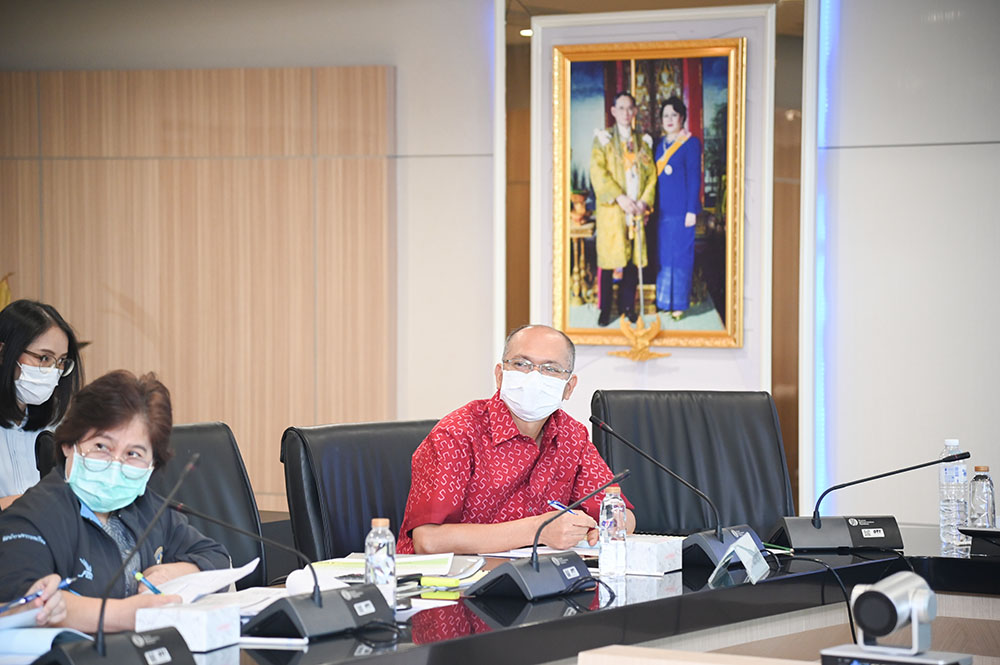 ประชุมคณะกรรมการบริหาร กองทุนรวมเพื่อช่วยเหลือเกษตรกร