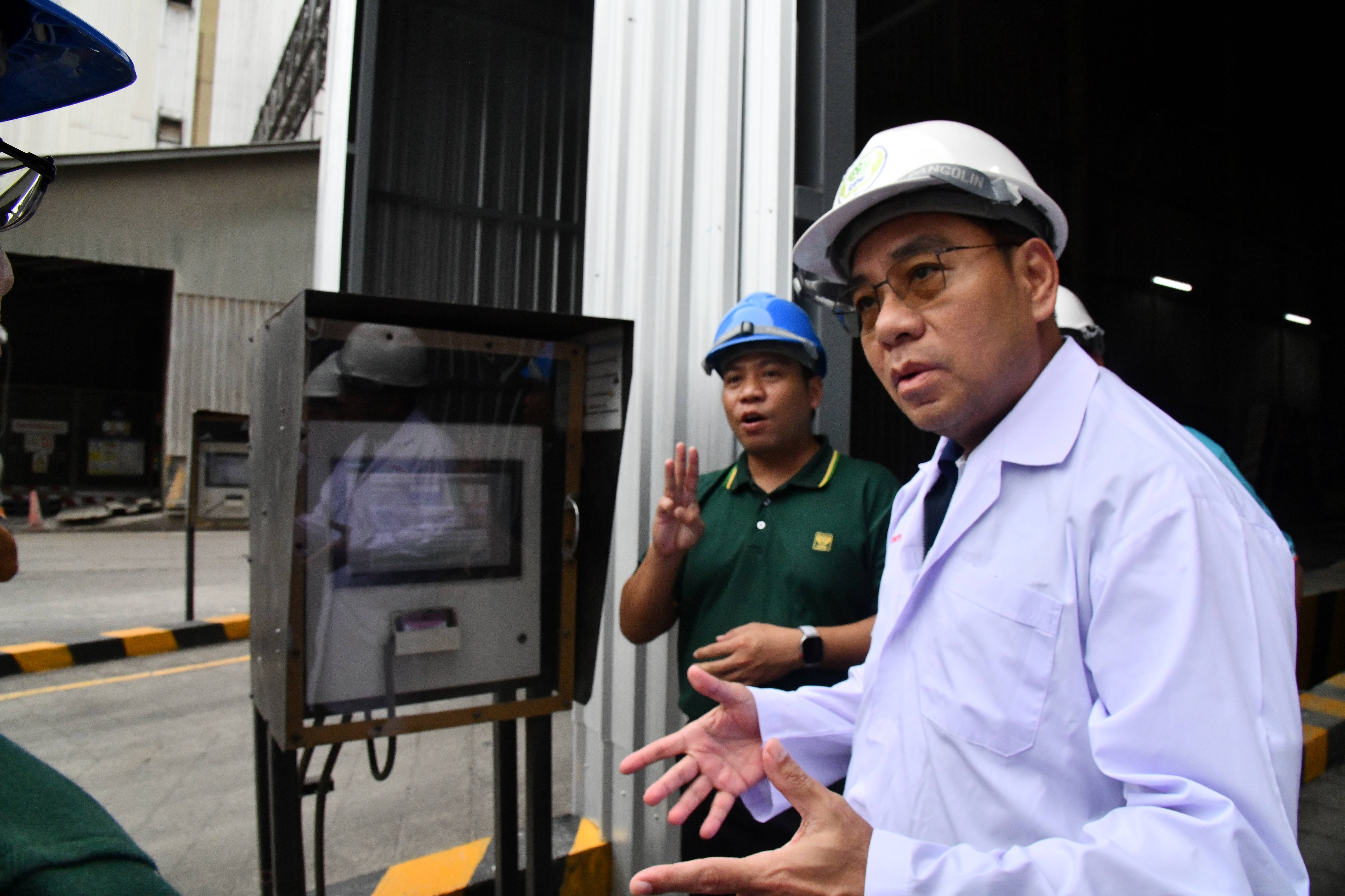 DIT ลงพื้นที่ตรวจสอบติดตามสถานการณ์การรับซื้อข้าวโพดเลี้ยงสัตว์