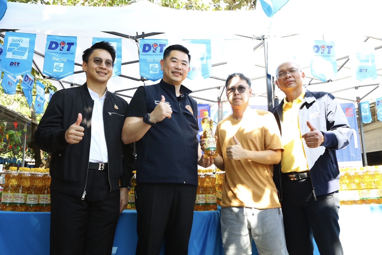 พาณิชย์ชวนเที่ยวตลาดต้องชม 100 แห่งทั่วไทย ฉลองเทศกาลปีใหม่ 2568