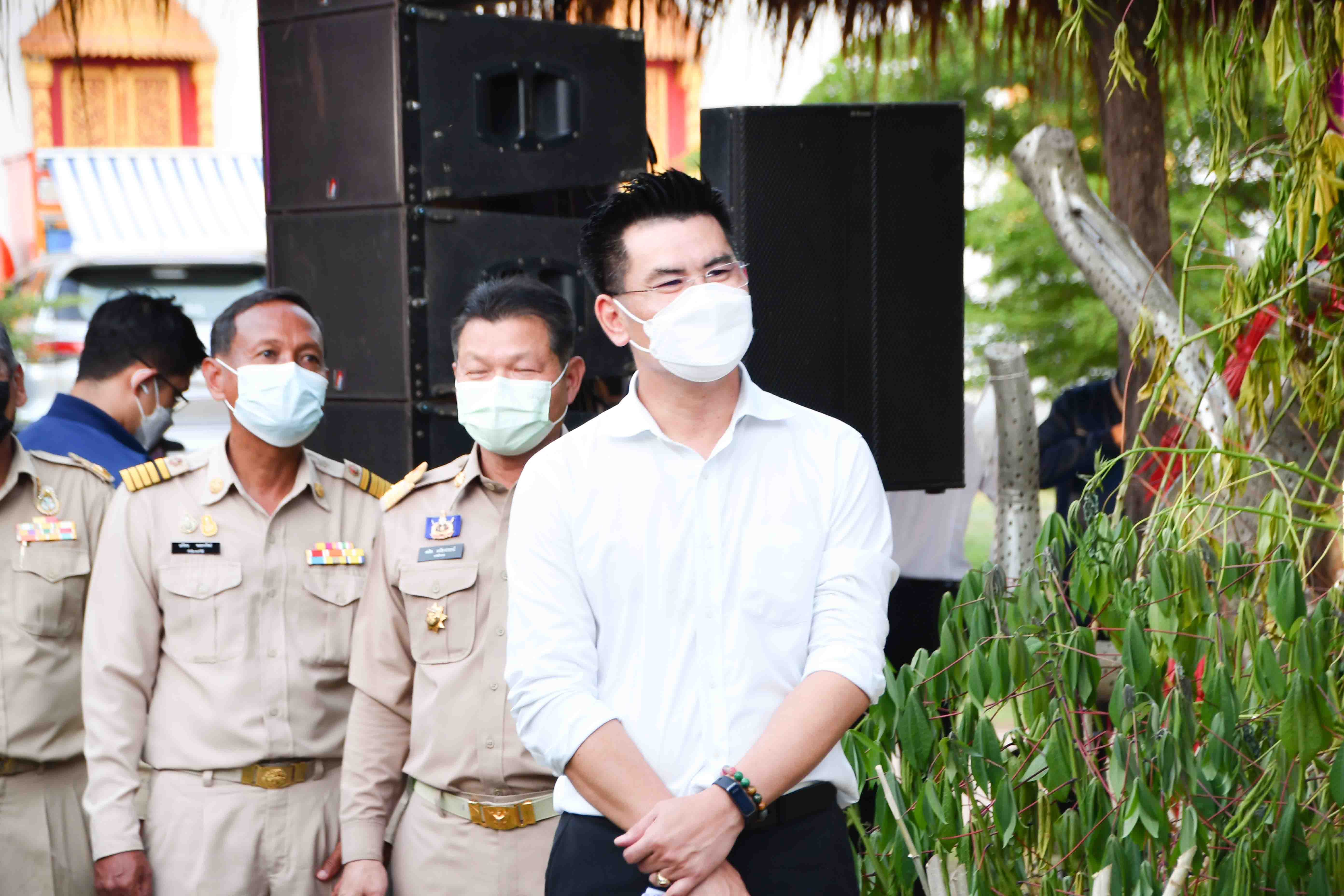 อธิบดีร่วมลงพื้นที่ติดตามโครงการประกันรายได้เกษตรกรผู้ปลูกข้าว มันสำปะหลัง และข้าวโพดเลี้ยงสัตว์