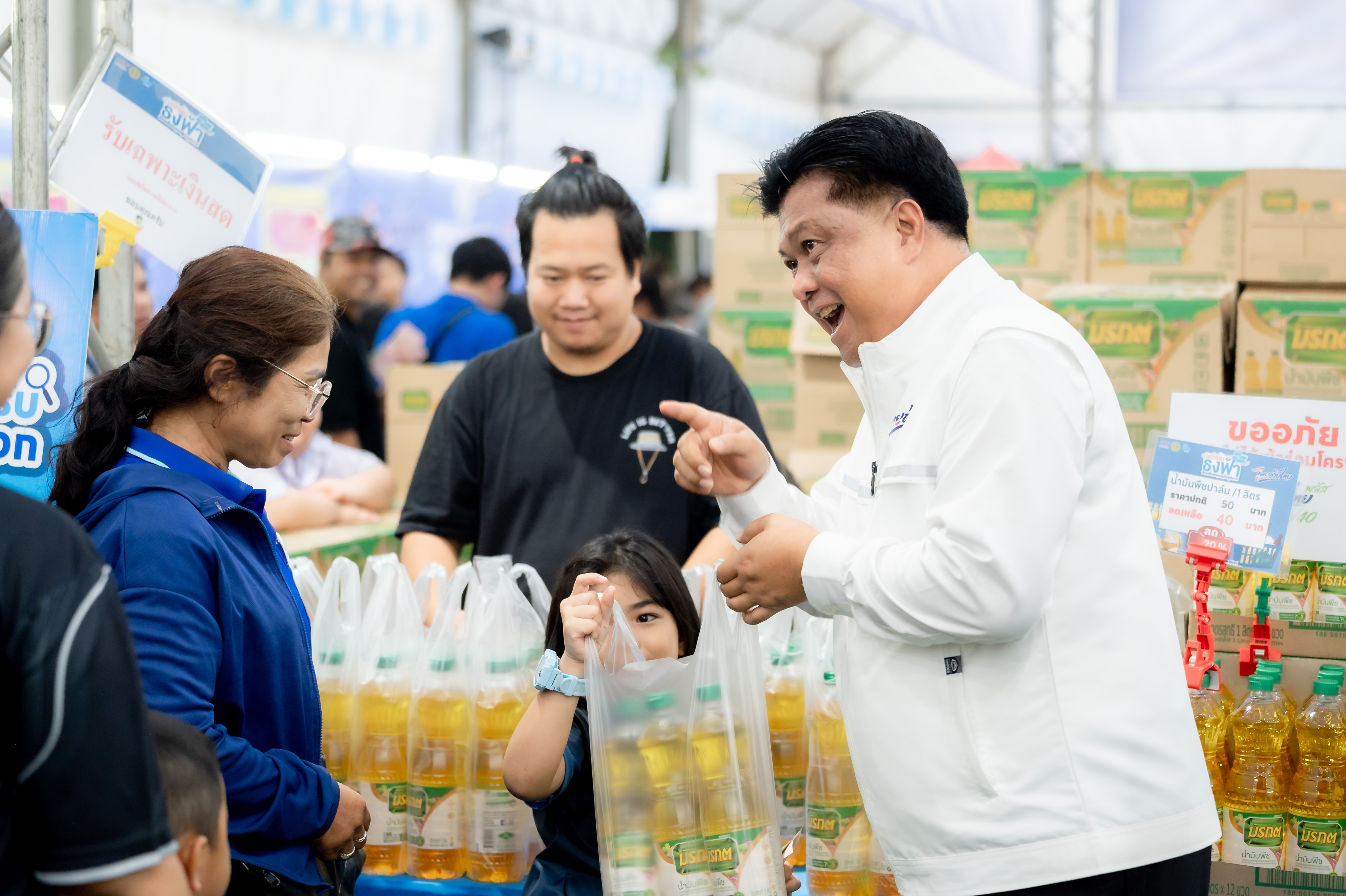 DIT เปิดงาน  “มหกรรมธงฟ้าขับเคลื่อนเศรษฐกิจภูมิภาค จังหวัดระนอง” 