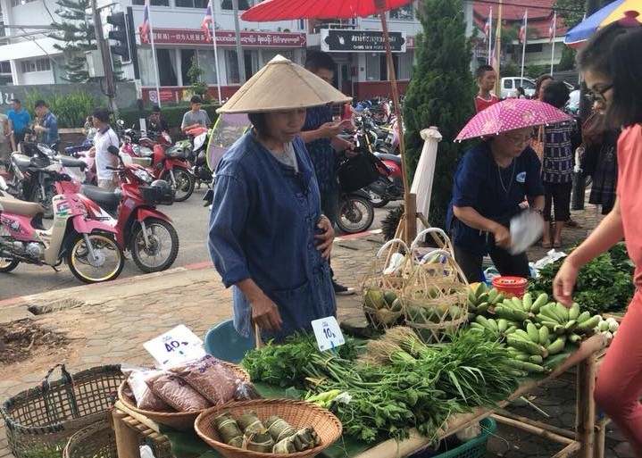 67754_แผงค้าผัก.jpg