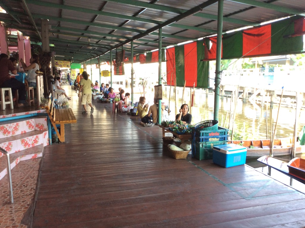 11110_บริเวณตลาด 3.JPG