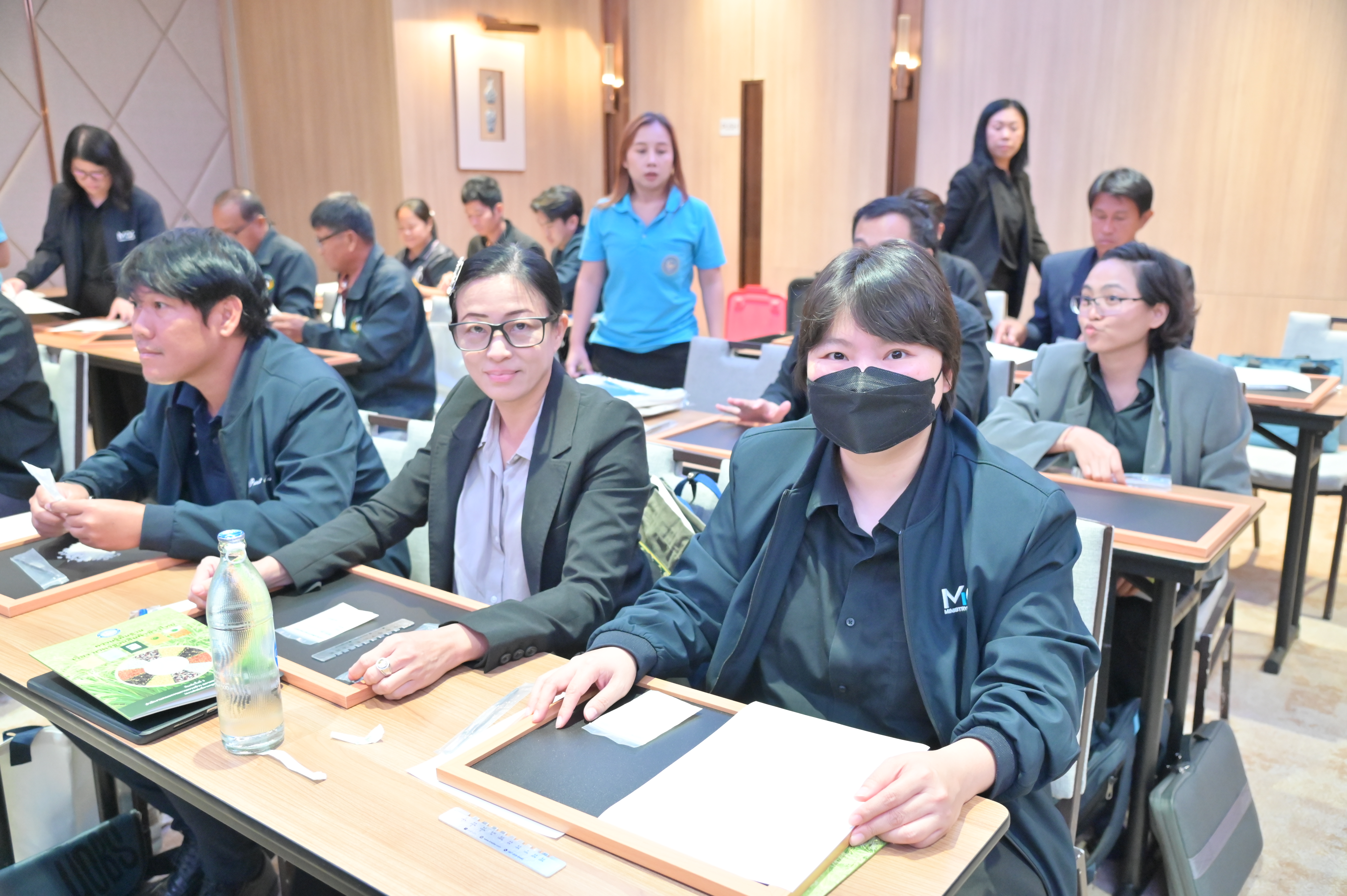 พาณิชย์เสริมสร้างทักษะด้านมาตรฐานข้าวไทย “ตรวจให้เป็น เข้าใจมาตรฐานให้ชัด”