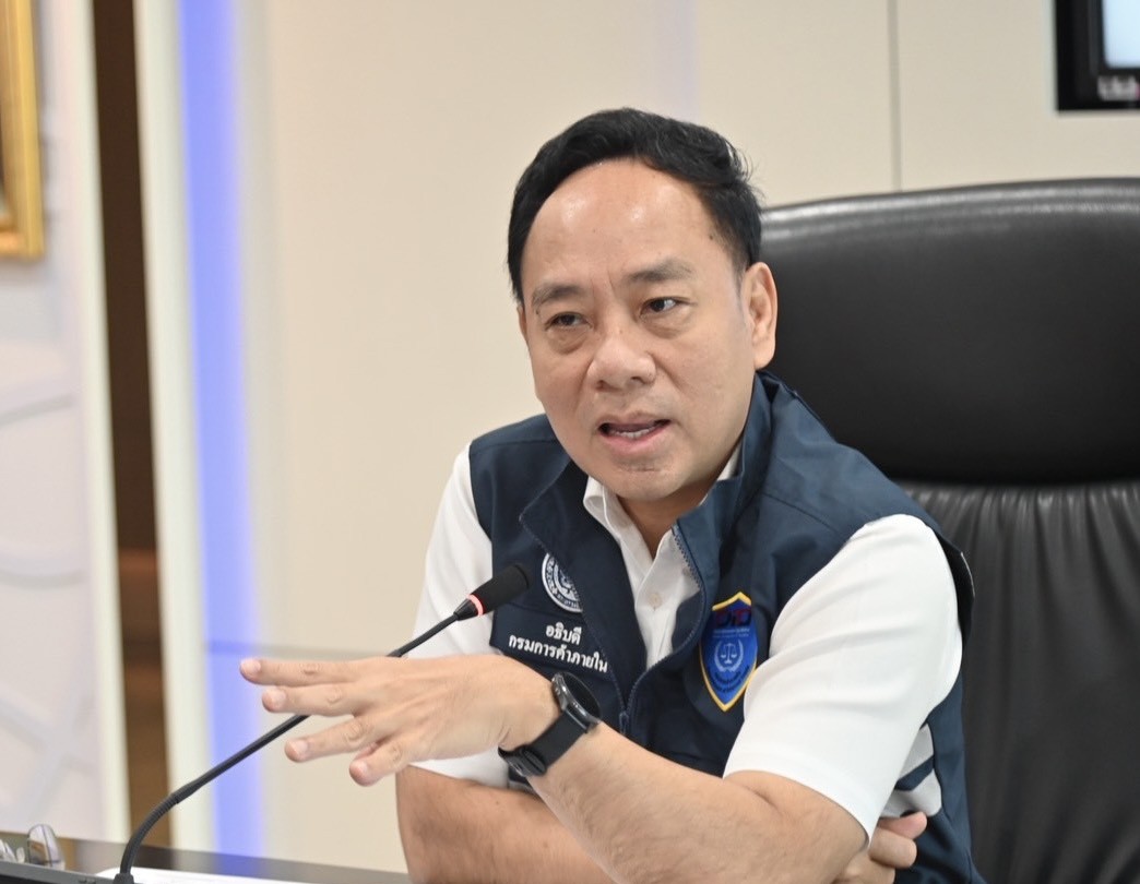 ข่าวเลขที่ 143/2569 ชาวสวนมะพร้าว ตั้ง “ล้งชุมชนมะพร้าวน้ำหอม” สำเร็จ พร้อมรวมกลุ่มกำหนดมาตรฐาน–ราคา สร้างอำนาจต่อรอง ด้านกรมการค้าภายในช่วยเป็นพี่เลี้ยง เร่งหาตลาดรับผลผลิตต่อเนื่อง (22 พฤษภาคม 2569)