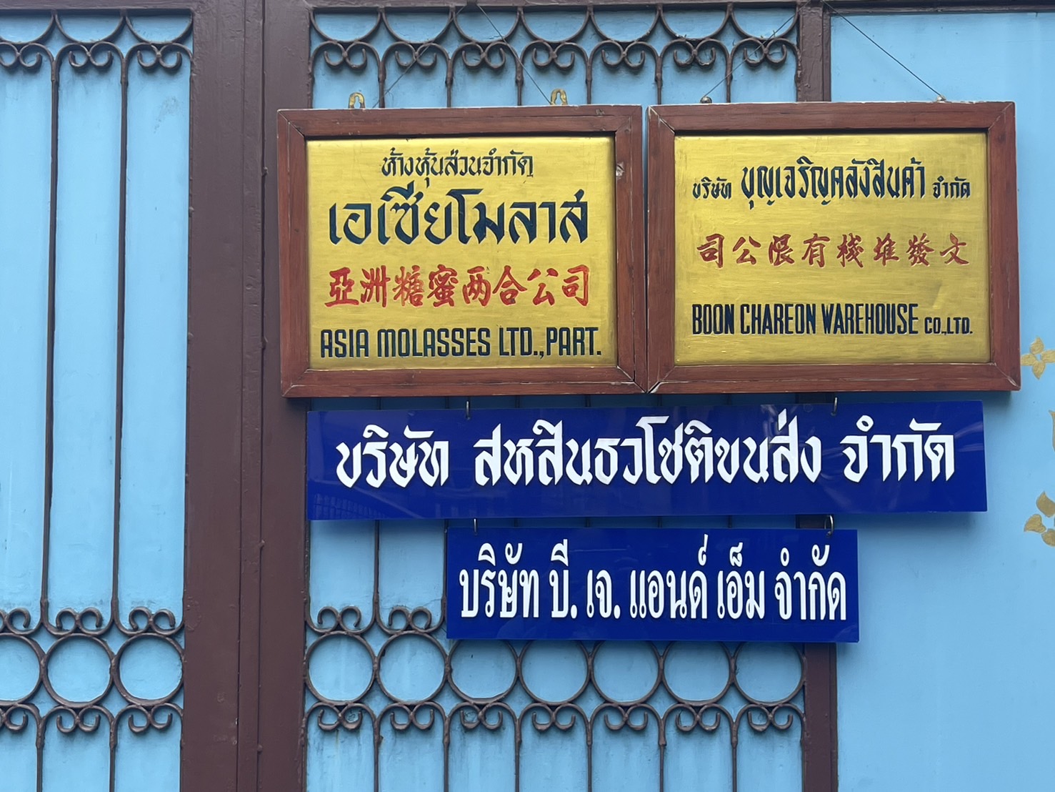 KhpZNACADHuDmOQ.jpg