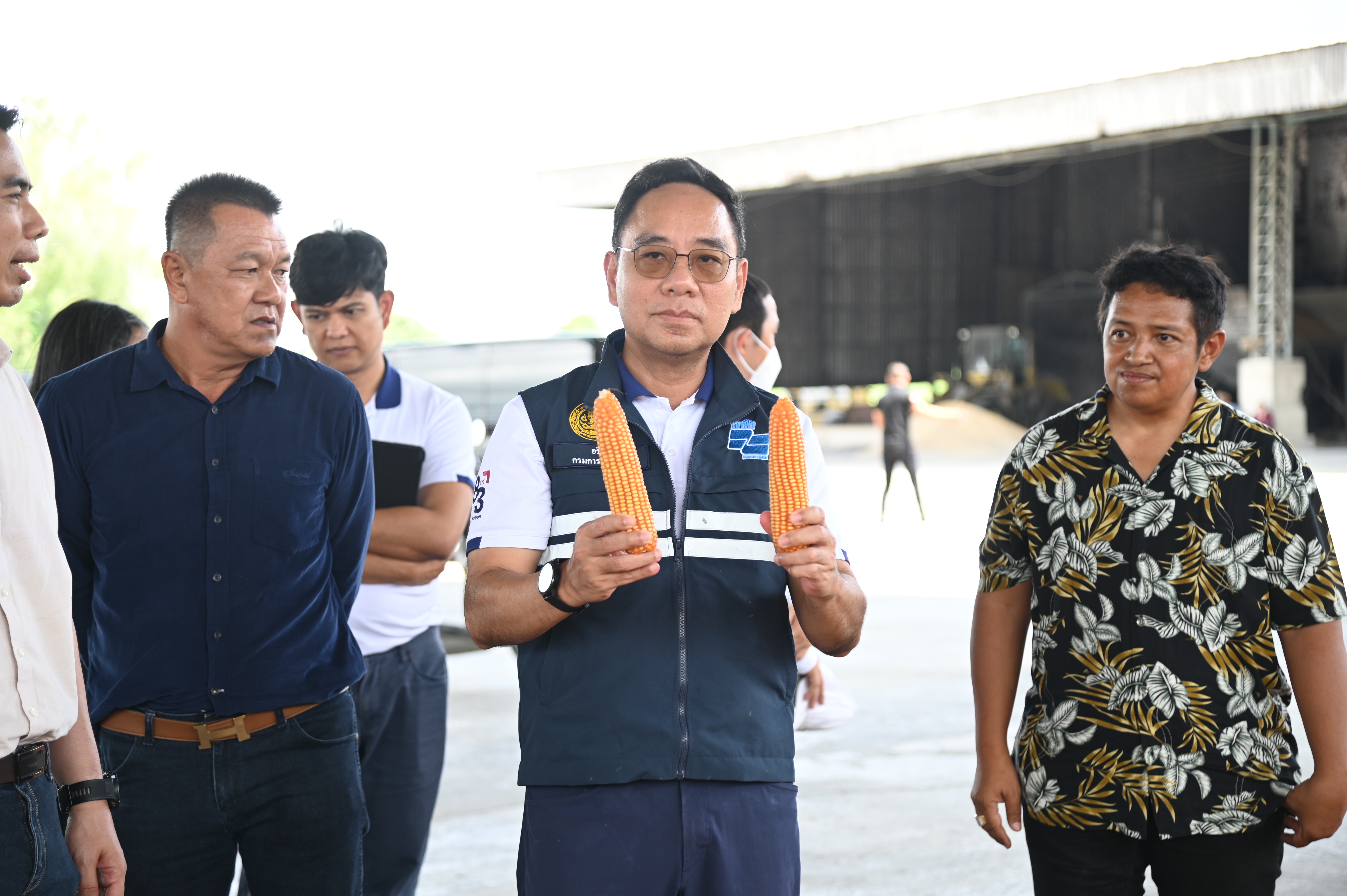 ข่าวเลขที่ 7/2569 DIT หนุนเกษตรกรเกี่ยวข้าวโพดคุณภาพ พร้อมตรวจเข้มเครื่องชั่ง–เครื่องวัดความชื้น เกษตรกรขายได้ราคาดี (14 ตุลาคม 2568)