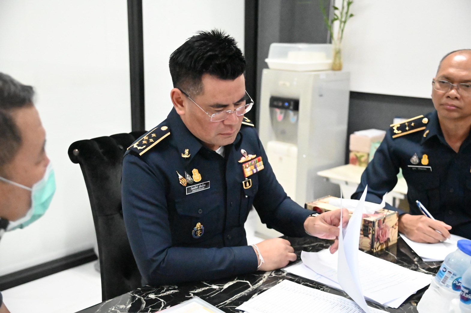 “พาณิชย์” ตรวจห้องเย็นติดตามสถานการณ์หมู