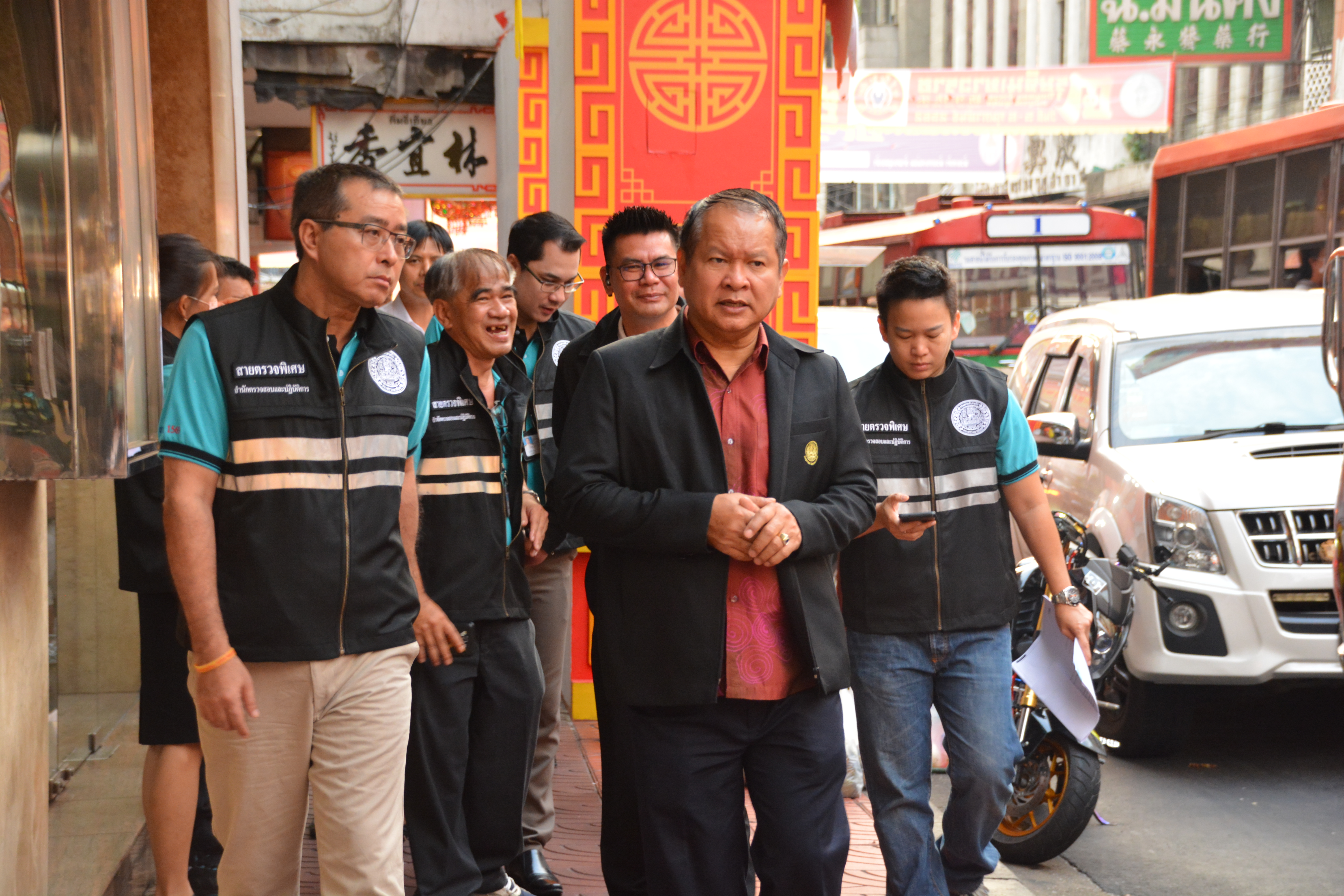 อธิบดีกรมการค้าภายในลงพื้นที่ตรวจสอบสถานการณ์ราคาสินค้าในช่วงเทศกาลตรุษจีน