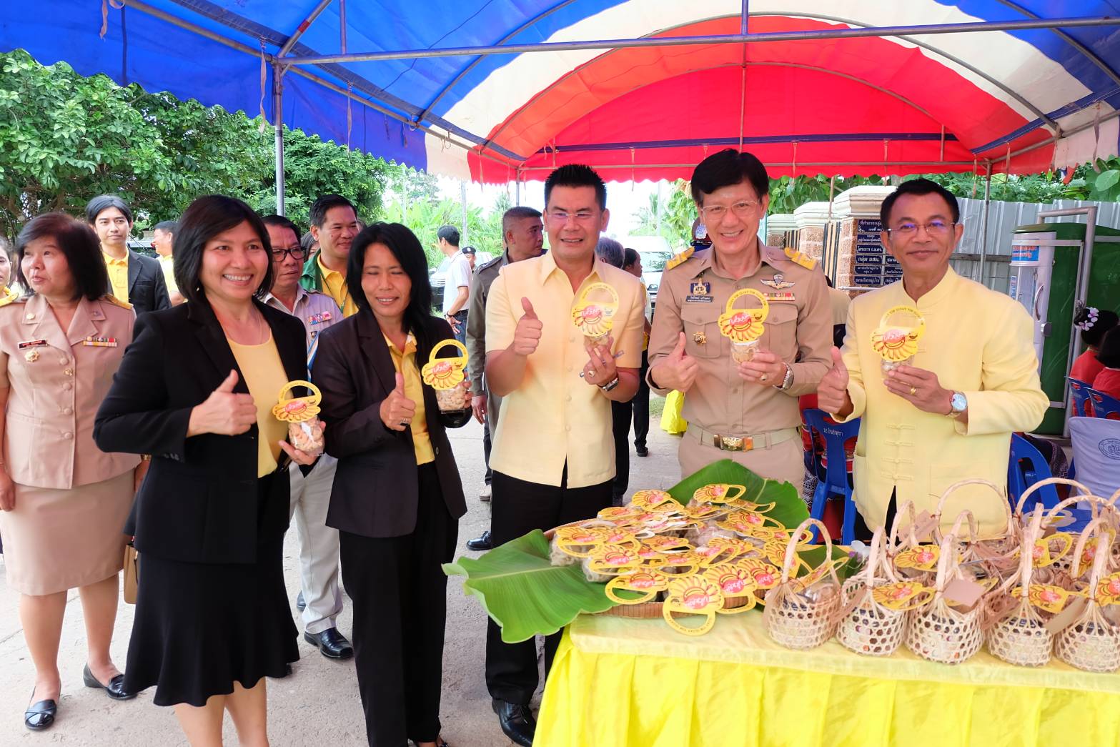 พิธีเปิดหมู่บ้านทำมาค้าขาย “วิสาหกิจชุมชนกลุ่มเกษตรกล้วยไข่”