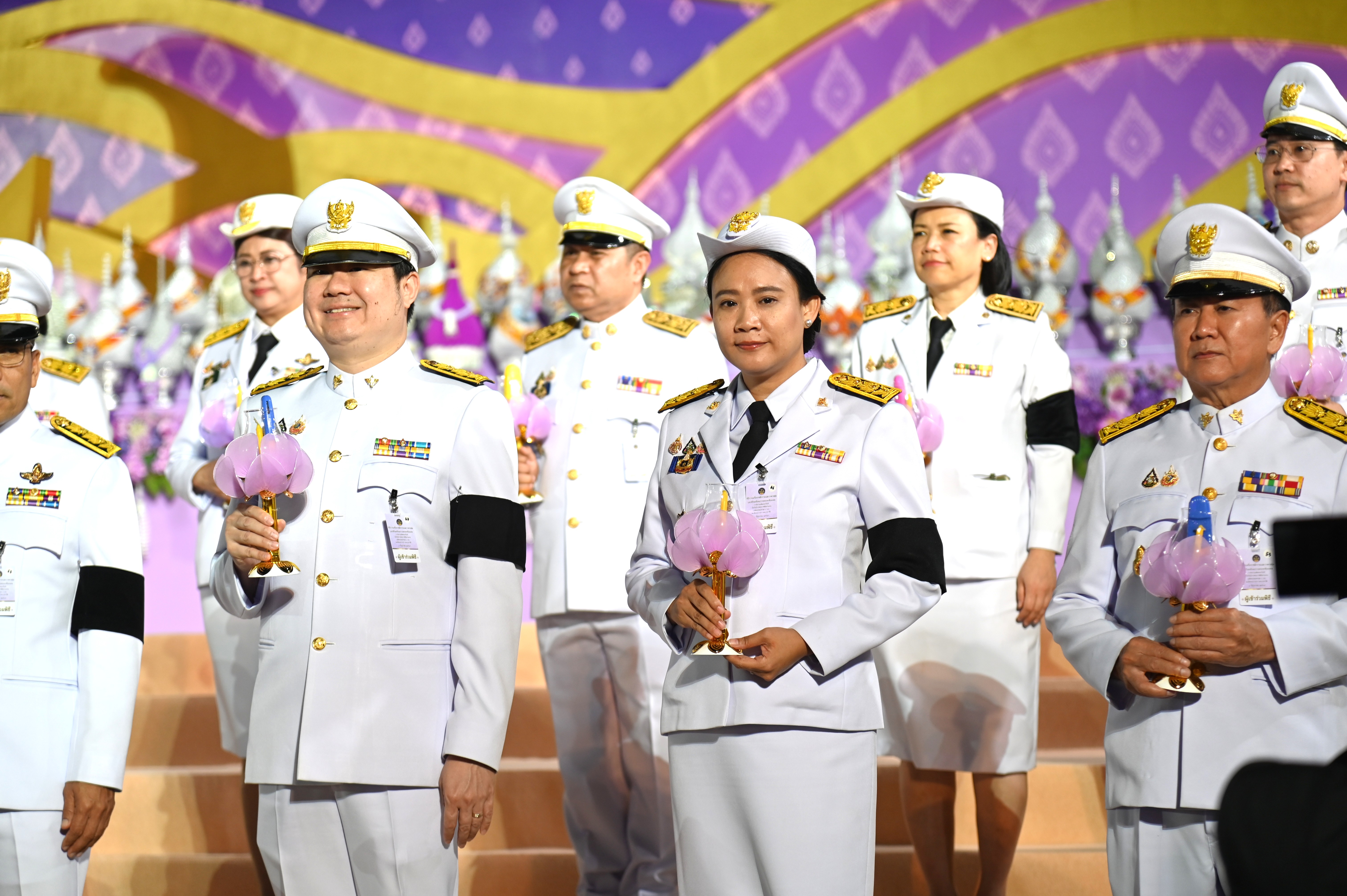 DIT ร่วมพิธีถวายเครื่องราชสักการะ และจุดเทียนถวายพระพรชัยมงคล เนื่องในโอกาส พระราชพิธีมหามงคลเฉลิมพระชนมพรรษา 4 รอบ   สมเด็จพระนางเจ้าฯ พระบรมราชินี