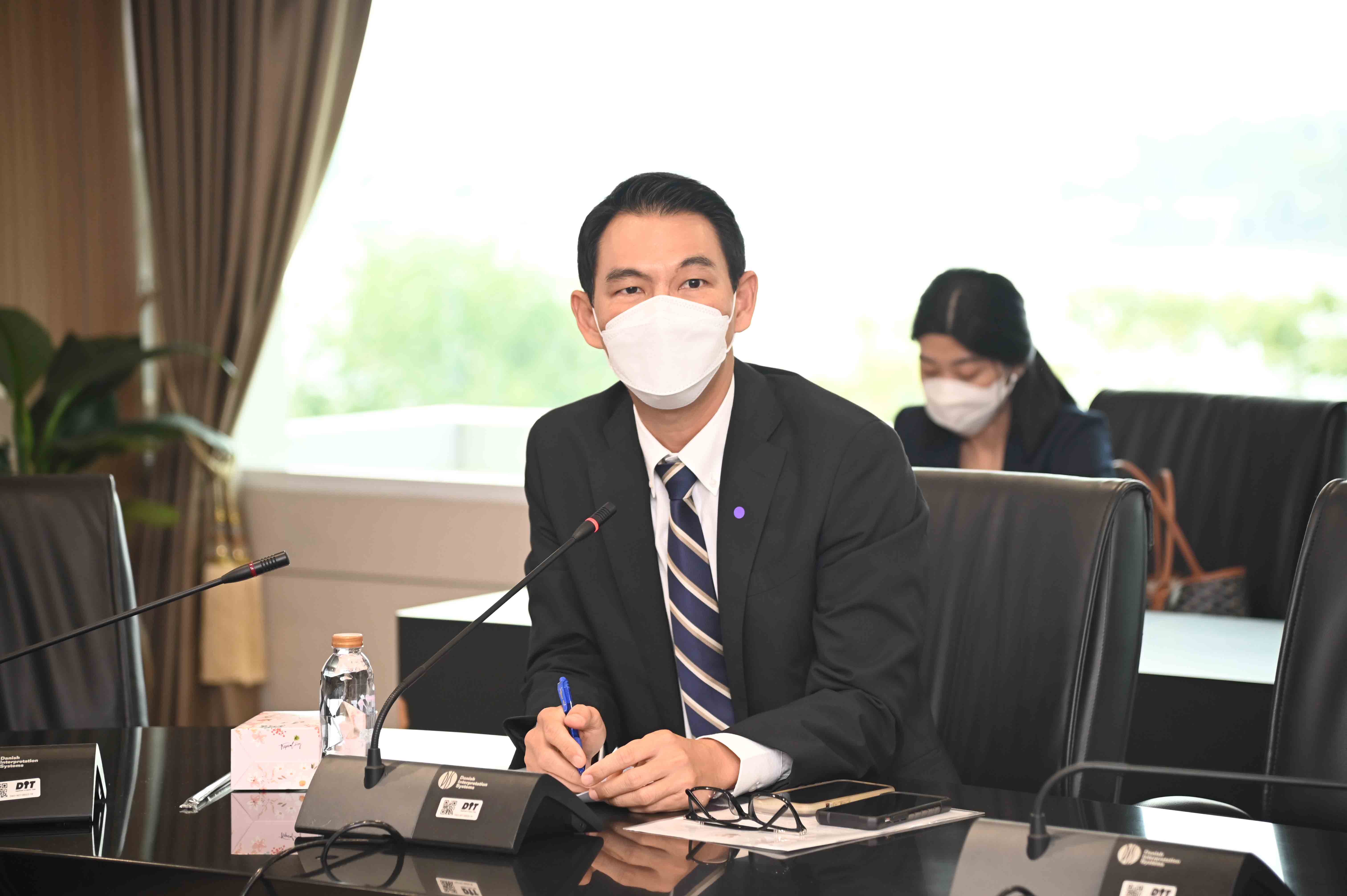 การประชุมหารือขอความร่วมมือการนิคมอุตสาหกรรมแห่งประเทศไทยรับซื้อผลไม้จากกลุ่มเกษตรกร