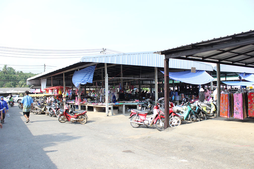 11200_บริเวณตลาด.JPG