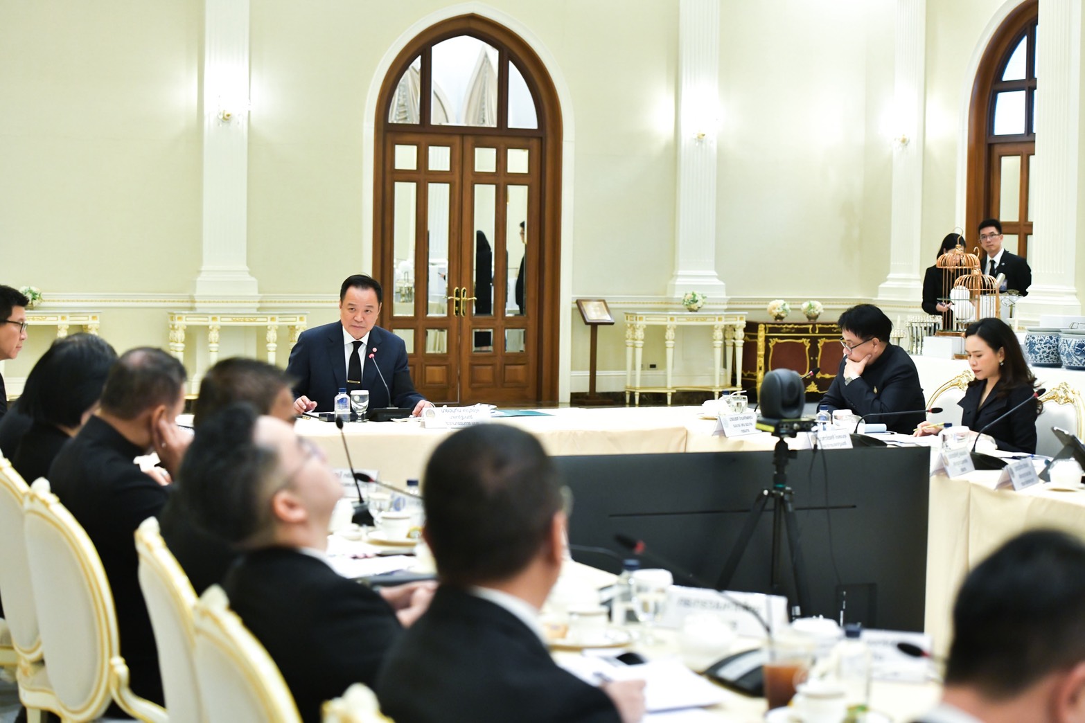 ข่าวเลขที่ 35/2569 นายกฯ อนุทินประชุม นบข. ปรับโครงสร้างข้าวไทยครั้งใหญ่ รับดีมานด์จีน–สิงคโปร์ หนุนราคา–เร่งดูดซับส่วนเกิน 3 ล้านตัน พร้อมดันข้าวประณีตสู่ตลาดพรีเมียม (18 พฤศจิกายน 2568)