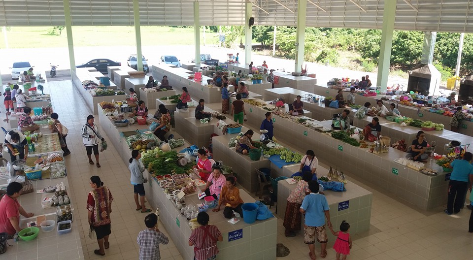 ตลาดสดเทศบาลตำบลน้ำสวย (หลังใหม่)