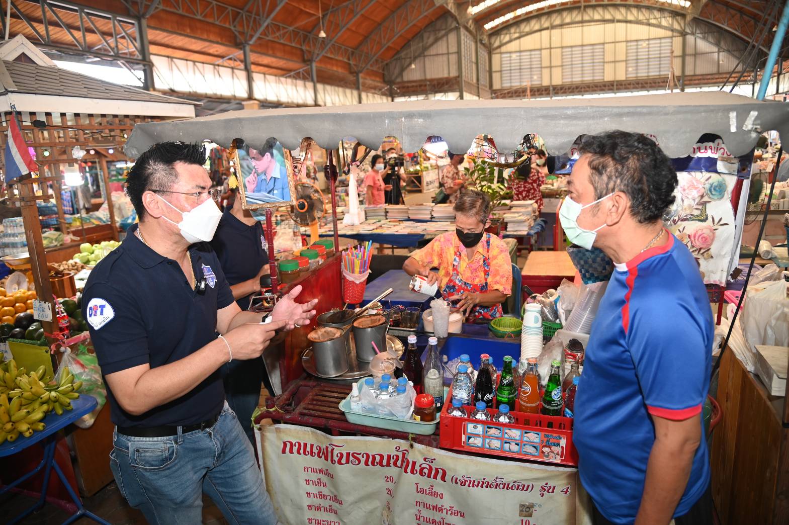  อธิบดีกรมการค้าภายใน ตรวจเยี่ยมกิจกรรมส่งเสริมการท่องเที่ยวตลาดชุมชน ในช่วงเทศกาลปีใหม่