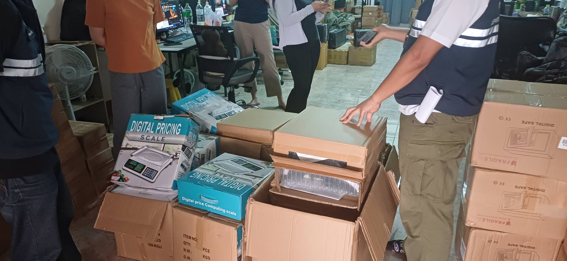 ข่าวเลขที่ 113/2569 “ค้าภายใน” ดำเนินคดีเครื่องชั่งดิจิทัลเถื่อนออนไลน์ เสี่ยงโกงน้ำหนัก ผู้บริโภคเสียเปรียบ ผู้ค้าเสี่ยงผิดกฎหมาย-เครื่องชำรุดง่าย (14 เมษายน 2569)