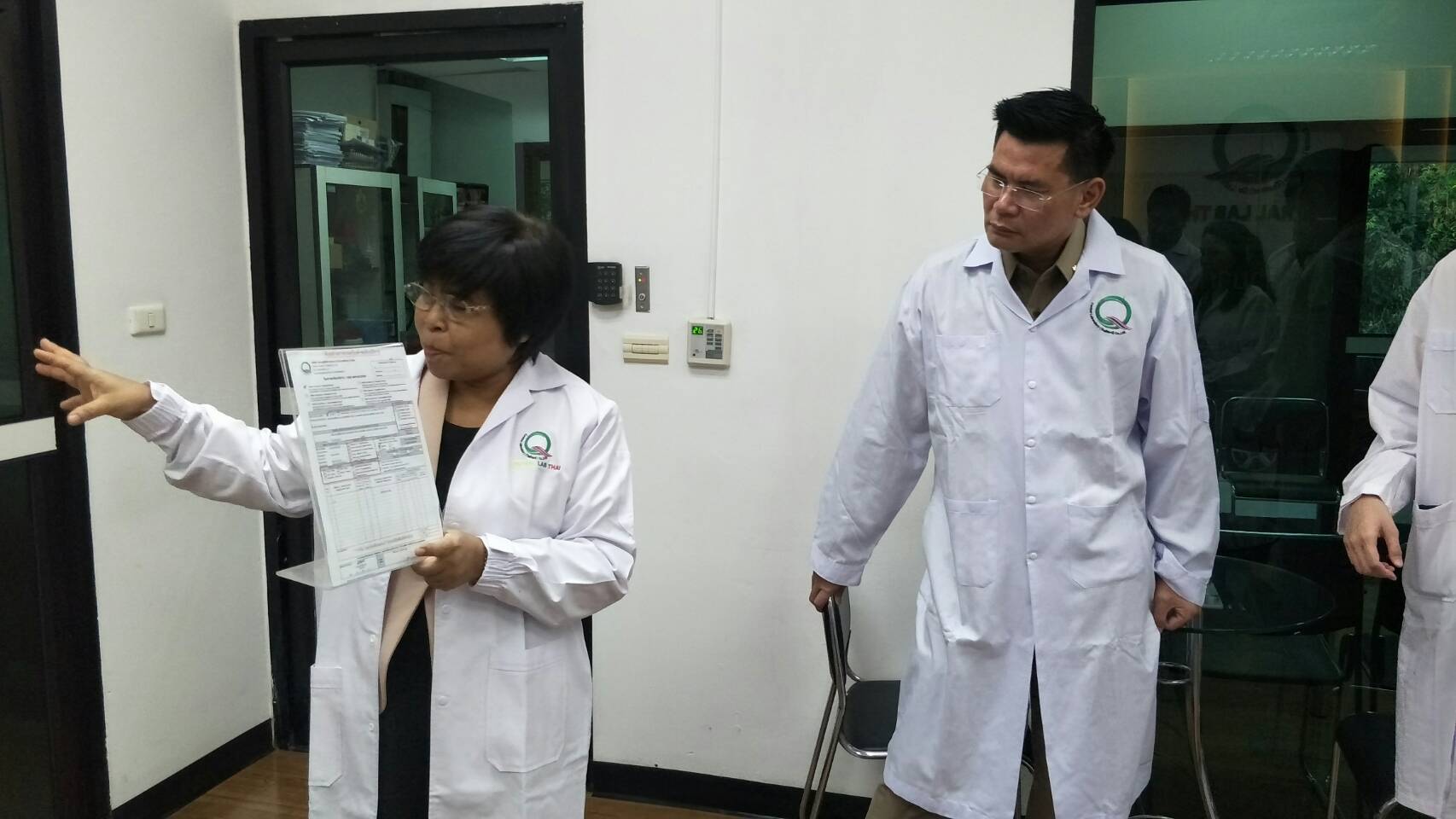 รองอธิบดีฯ นำคณะเข้าหารือและดูงาน Central Lab Thai