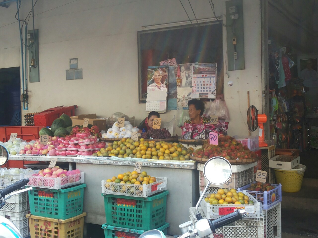 11448_ภายในตลาด.jpg